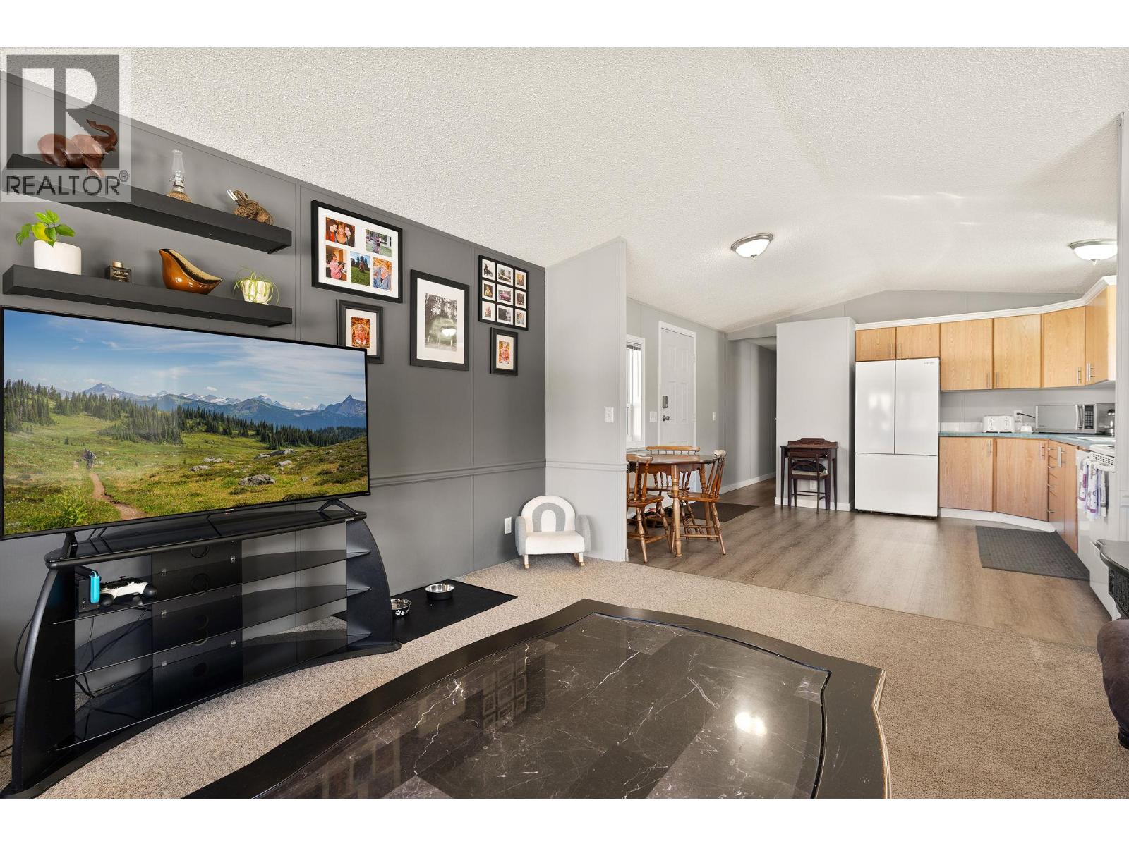81 Johnson Way, Revelstoke