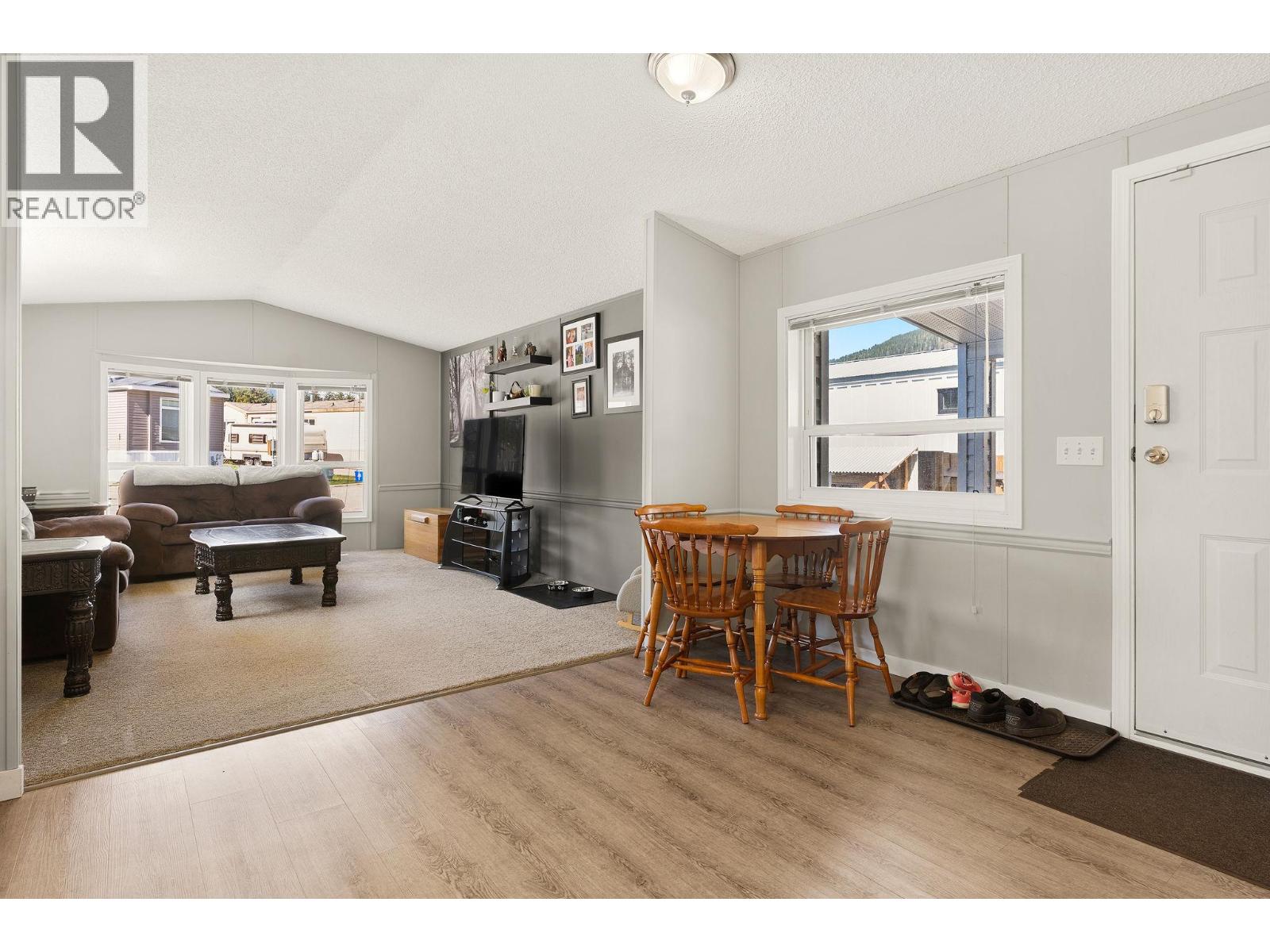 81 Johnson Way, Revelstoke