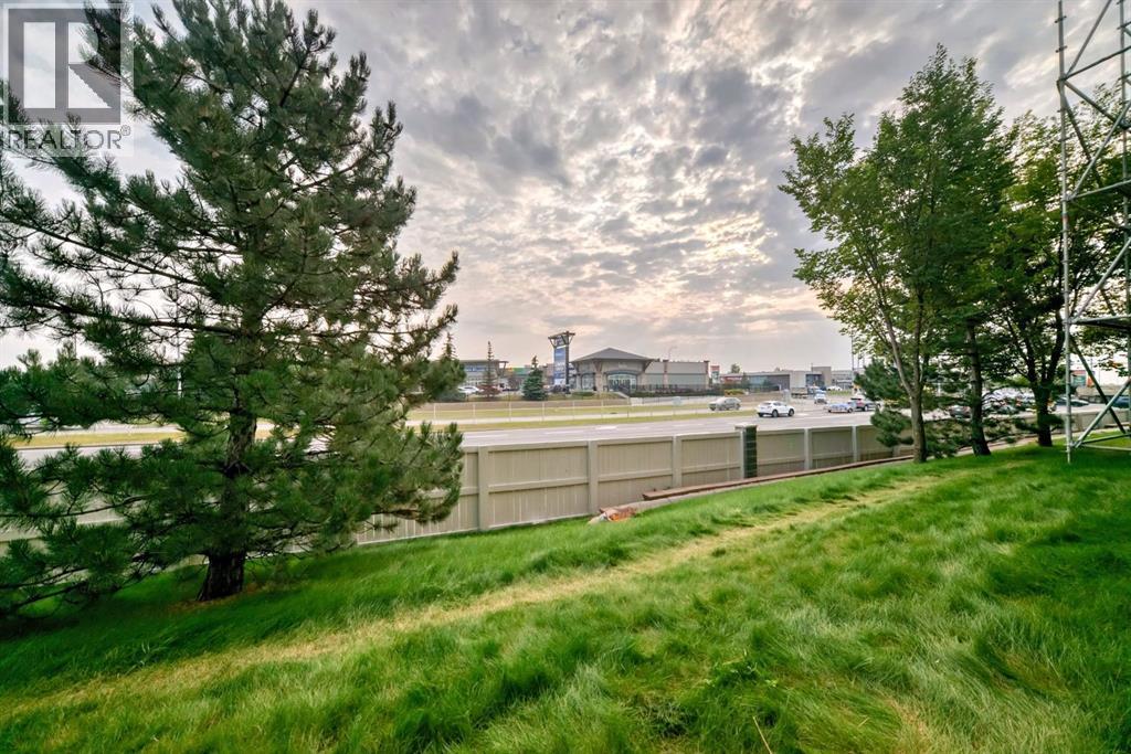 #120 60 Royal Oak Plaza NW - 18