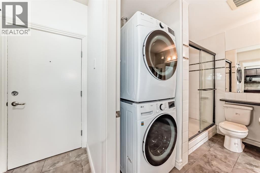 #120 60 Royal Oak Plaza NW - 31