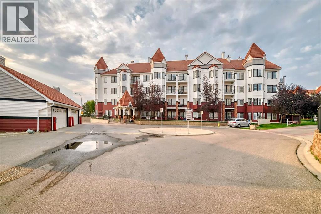 #120 60 Royal Oak Plaza NW - 37
