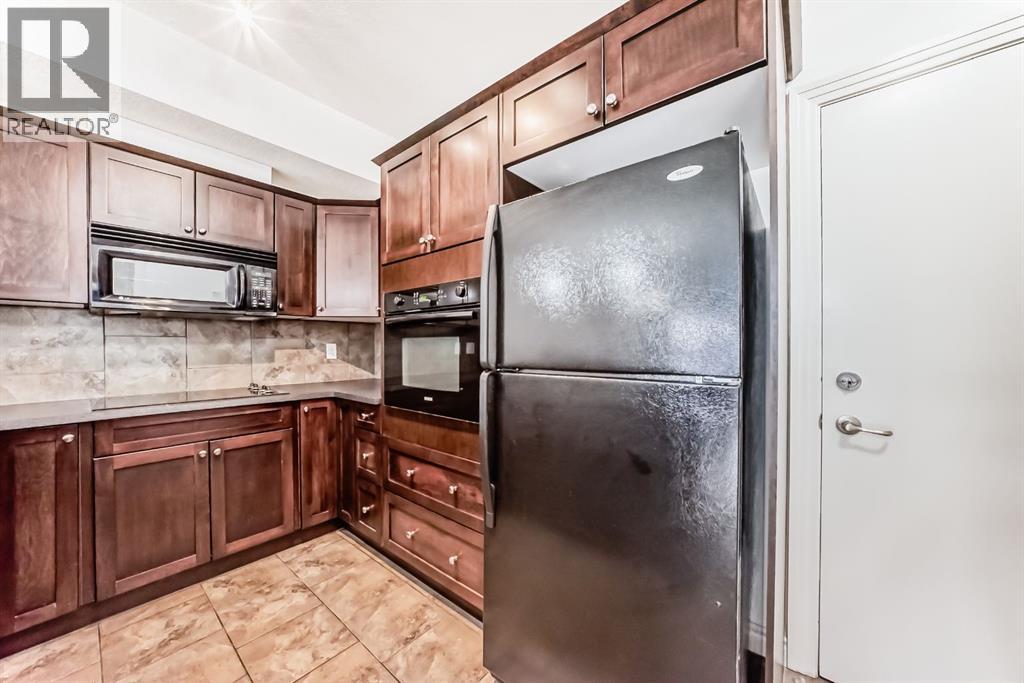 #120 60 Royal Oak Plaza NW - 7