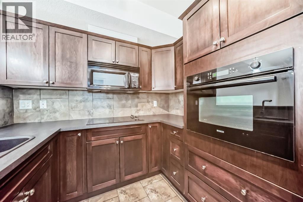 #120 60 Royal Oak Plaza NW - 8
