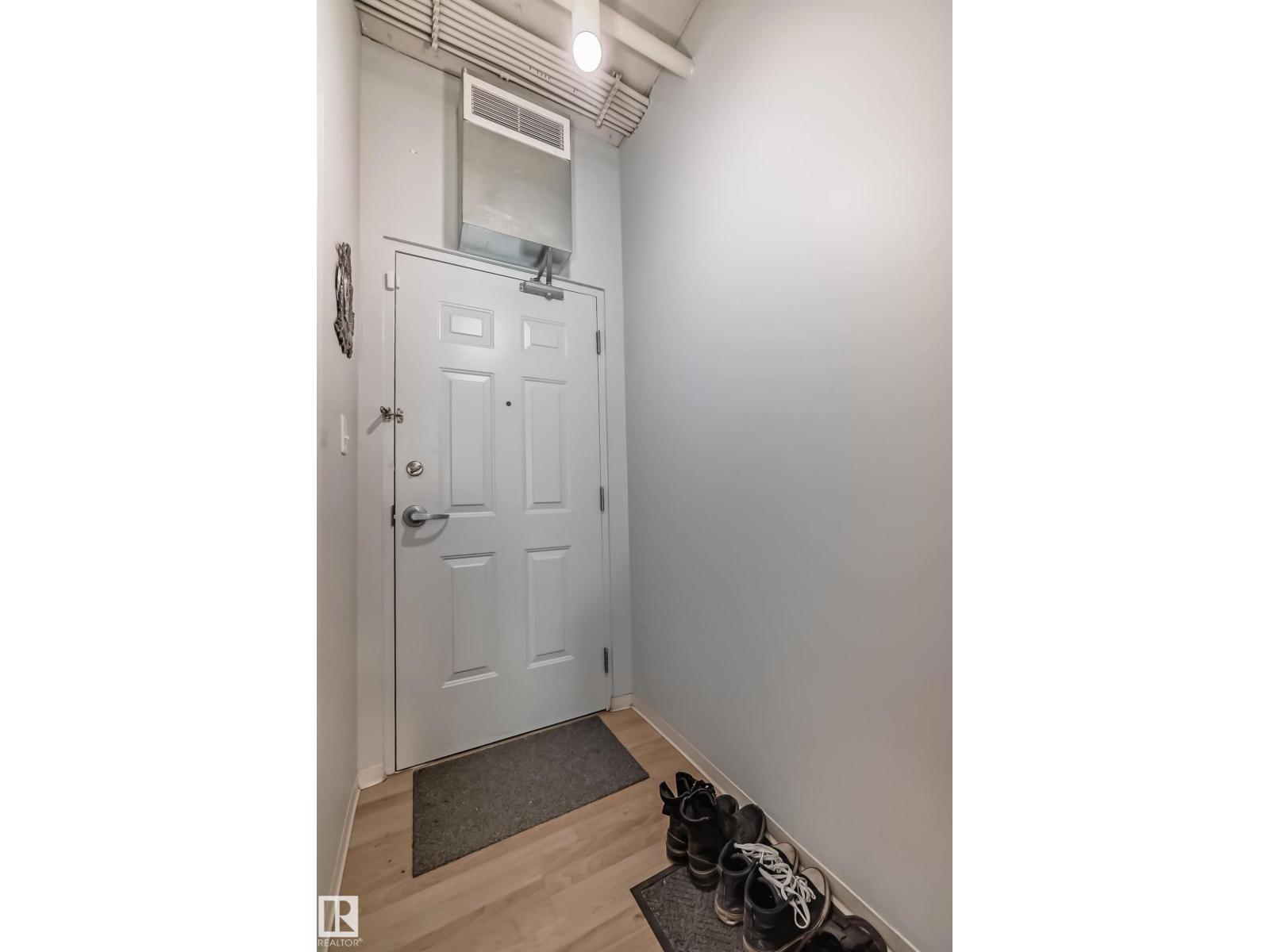 #1207 10024 JASPER AV NW, Edmonton