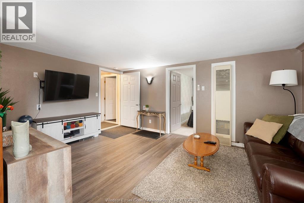 26 CENTRE STREET, Essex, Ontario, N8M1N9 — Photo 28