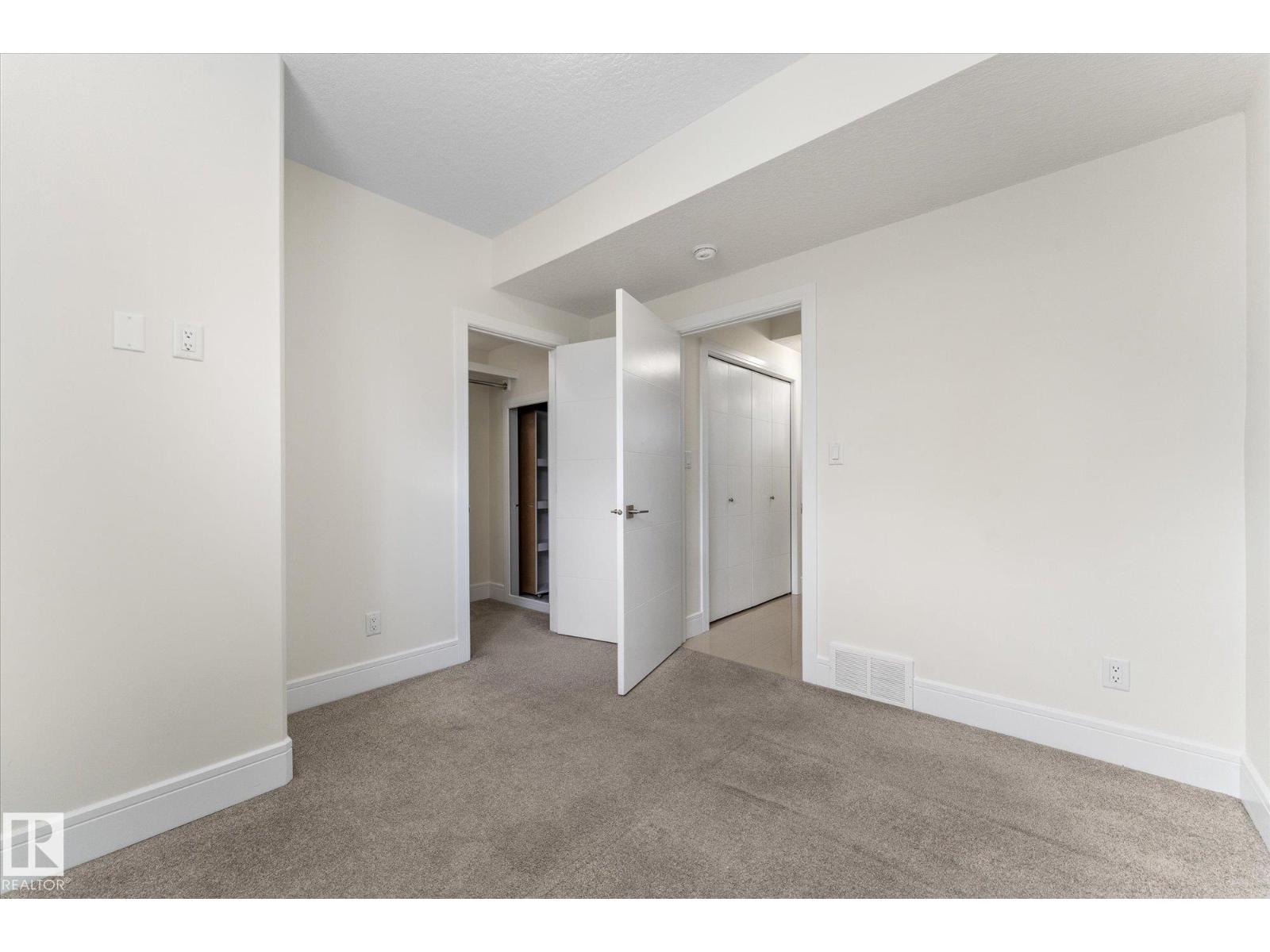 14914 108 AV NW - 29