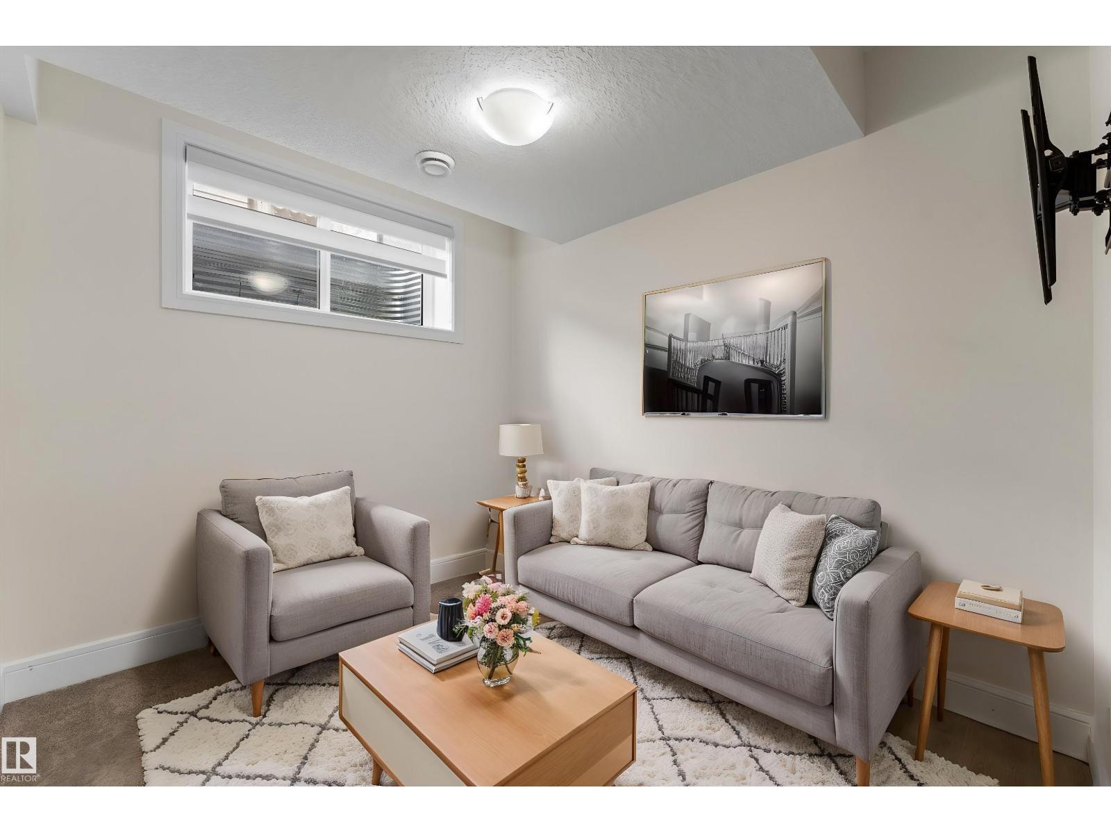 14914 108 AV NW - 46