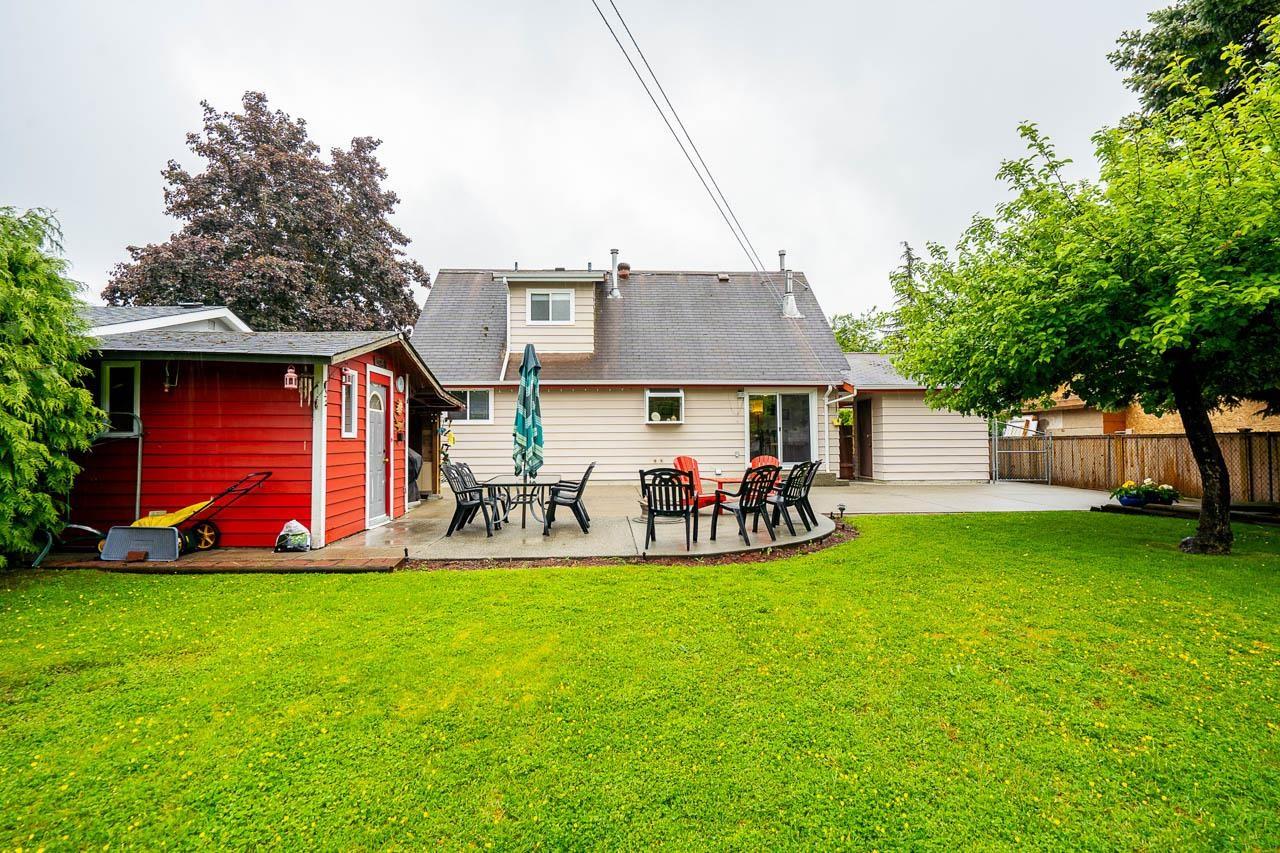 27145 27B AVENUE, Langley