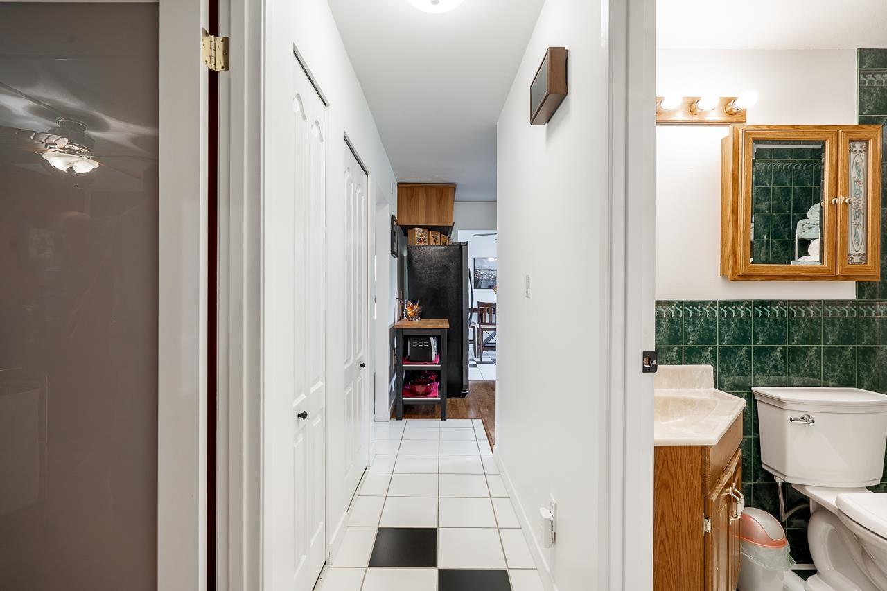 27145 27B AVENUE, Langley