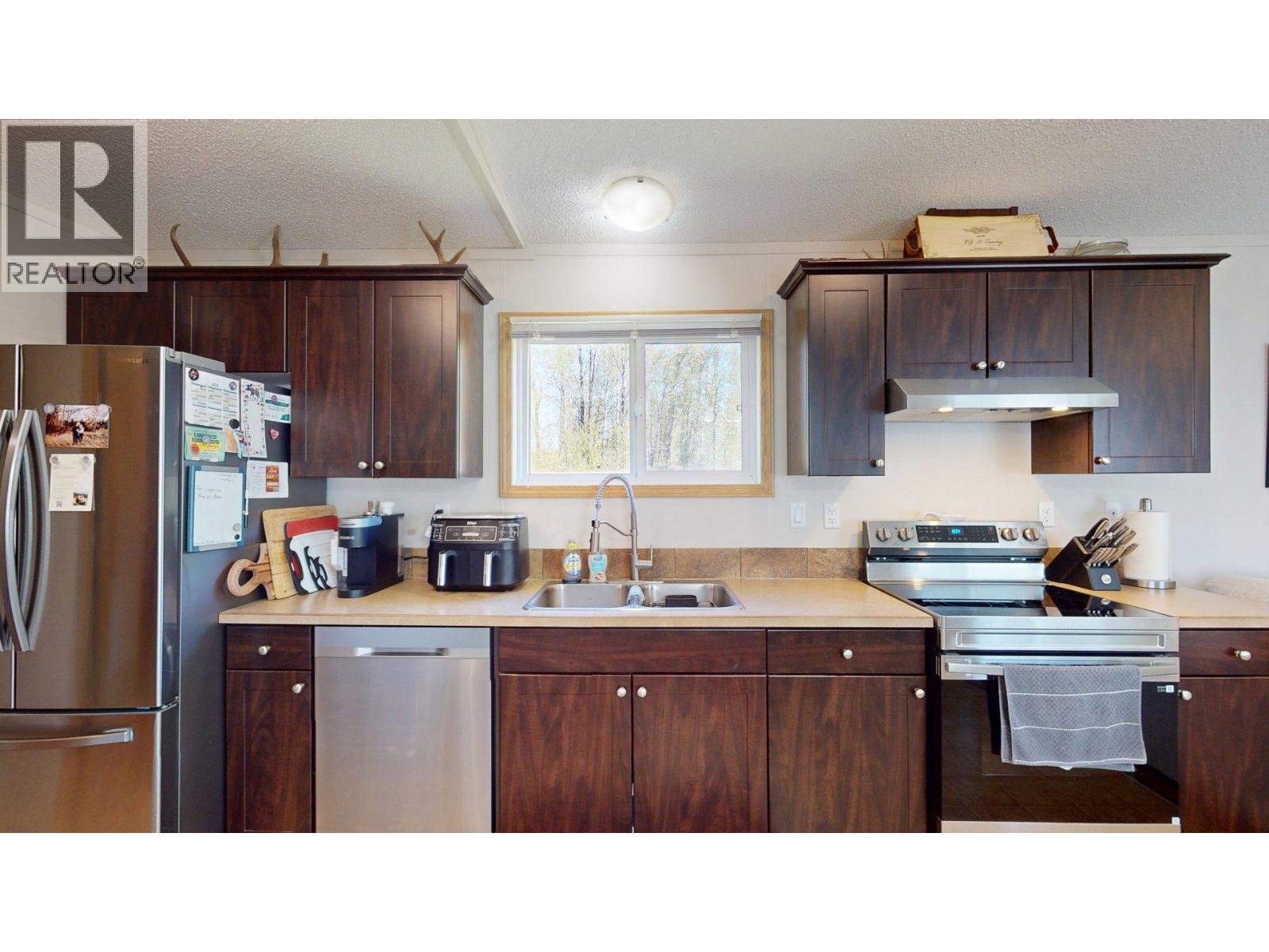 #8 100 ASPEN Drive - 7