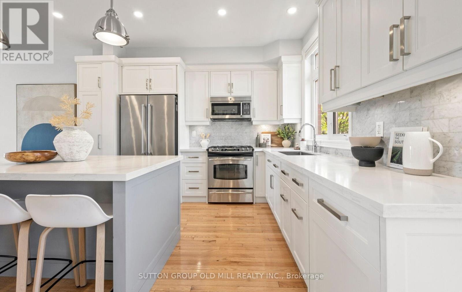 36 CLOCKWORK LANE - 14