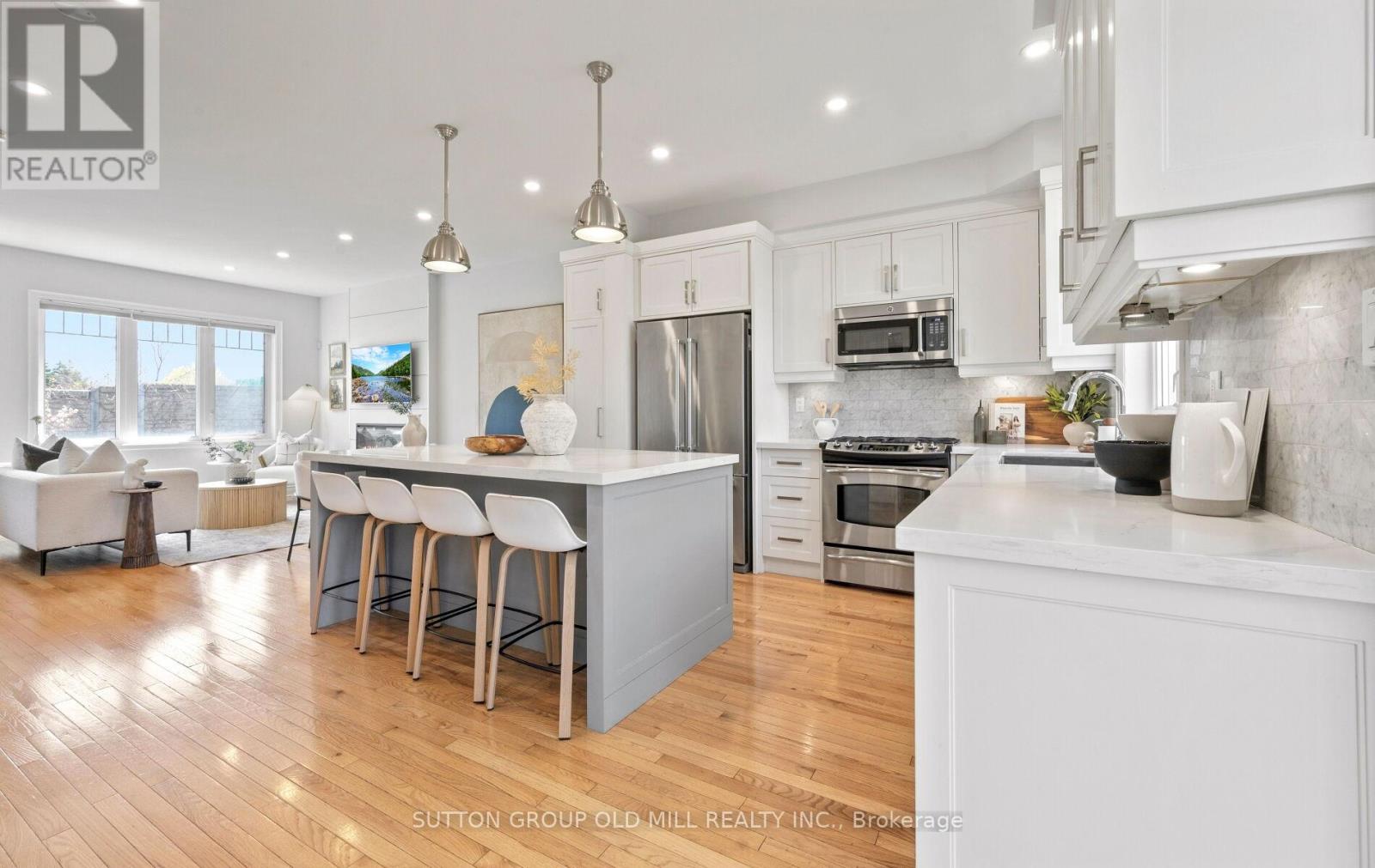 36 CLOCKWORK LANE - 15