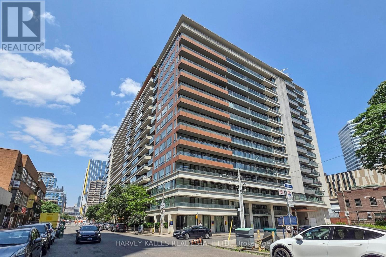 #717 111 ELIZABETH STREET - Image 2