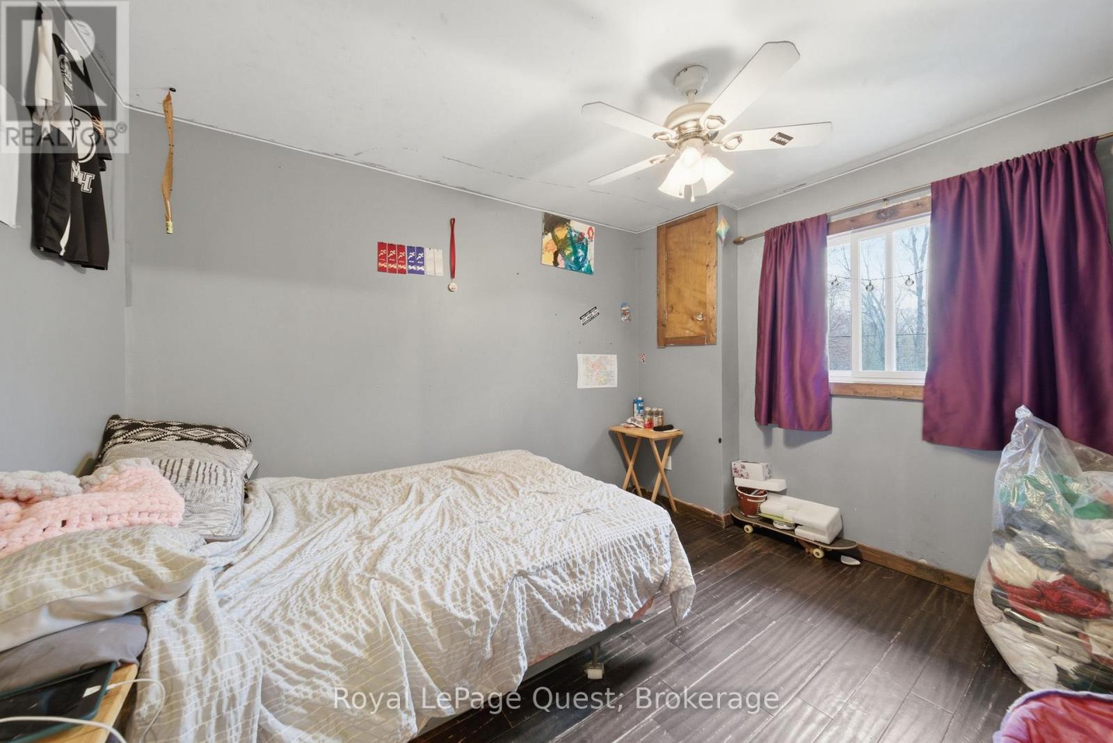 7476 ASH CRESCENT - 17