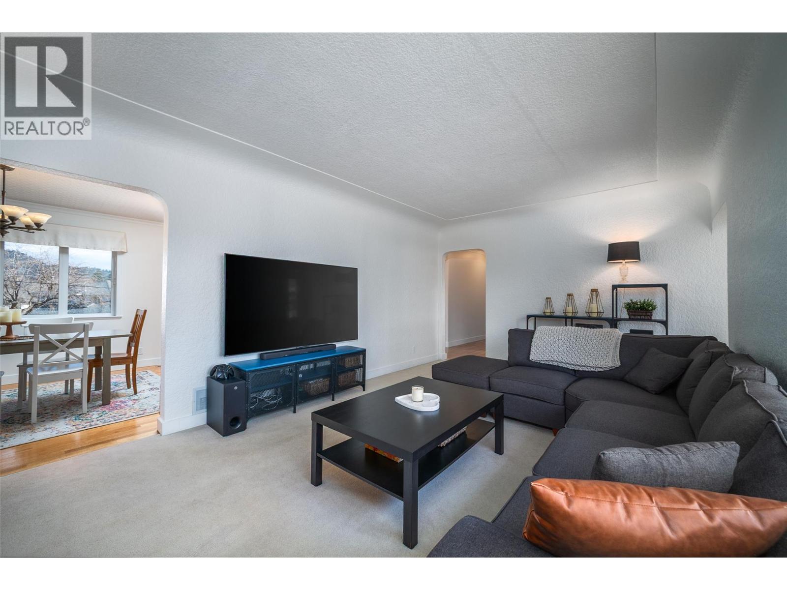  1150 Kelview Street, Kelowna