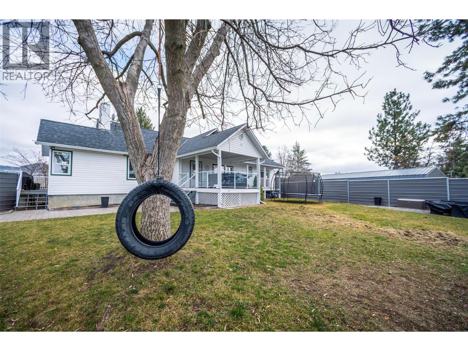  1150 Kelview Street, Kelowna