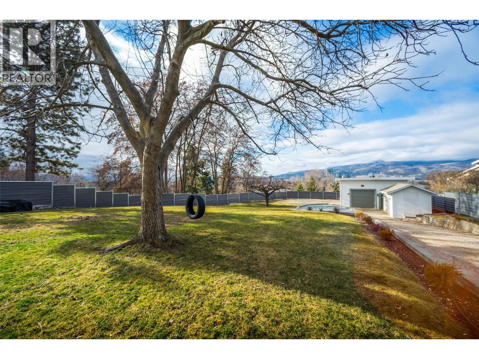  1150 Kelview Street, Kelowna