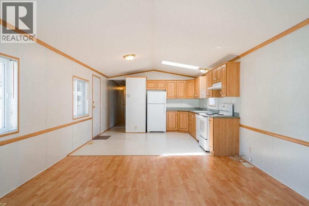 132 19682 POPLAR DRIVE