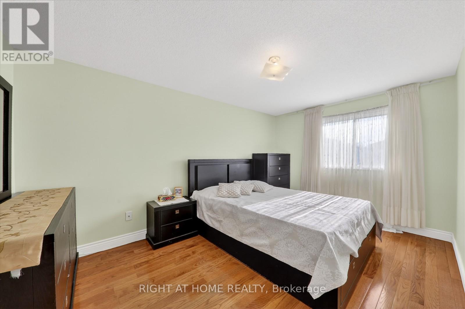 226 MANSE ROAD - 19