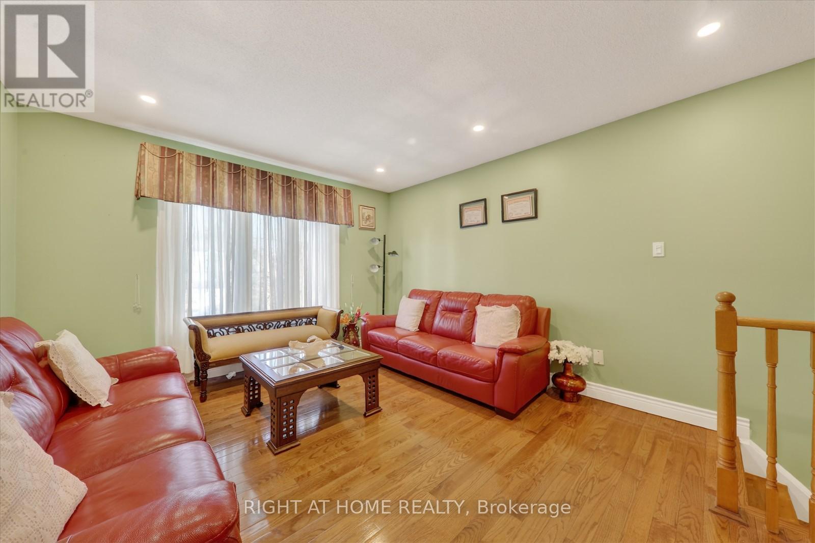 226 MANSE ROAD - 35