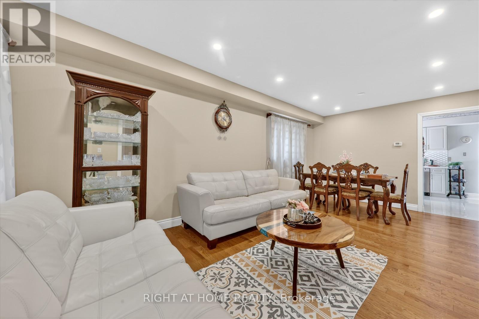 226 MANSE ROAD - 6