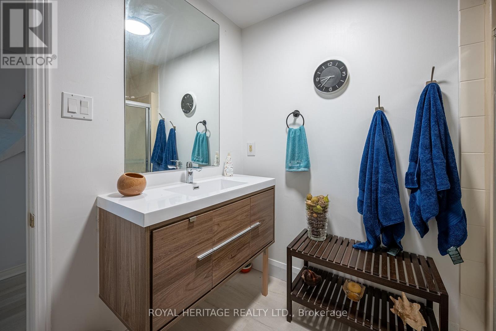 #26 84 GREEN BRIAR ROAD - 28