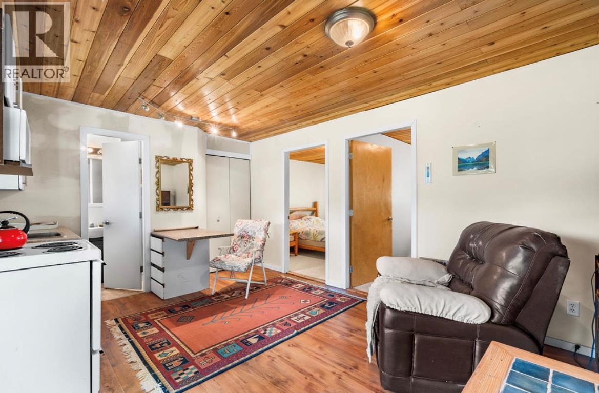 600 Robinson Road - 20