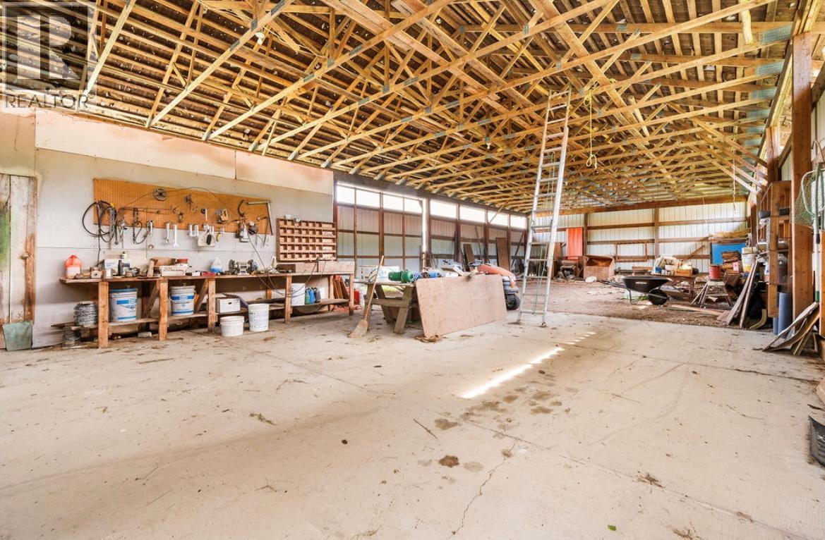 600 Robinson Road - 5