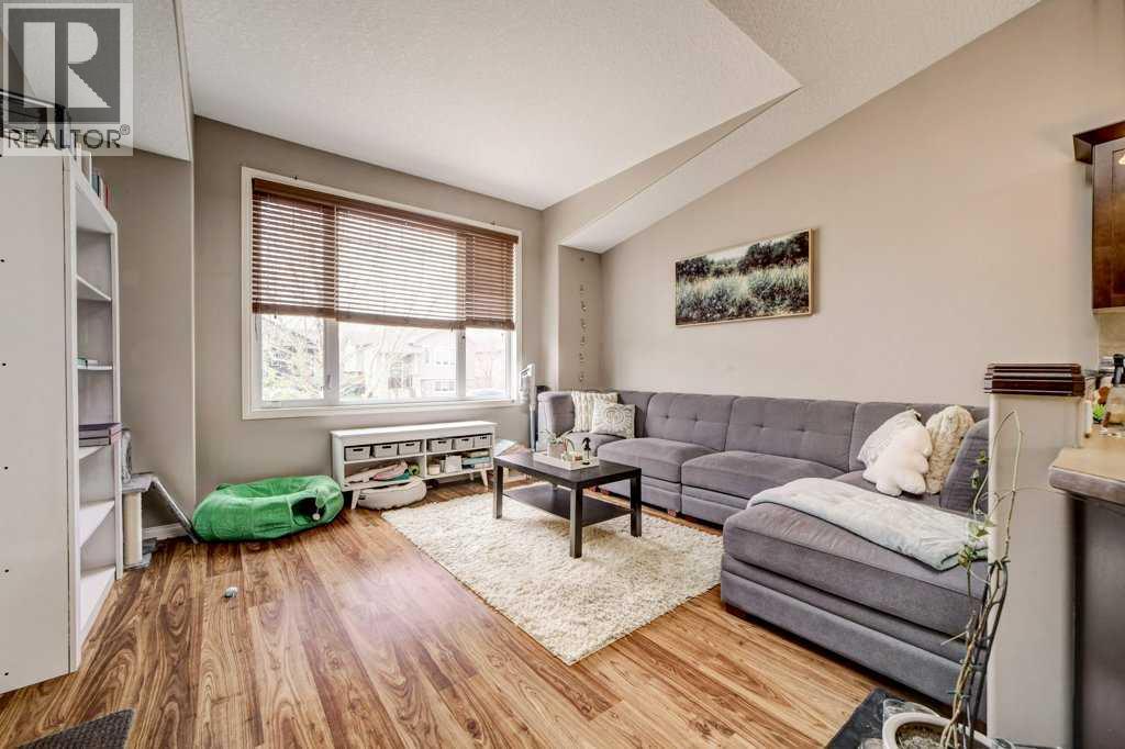 121 Mt Sundance Crescent W - 12