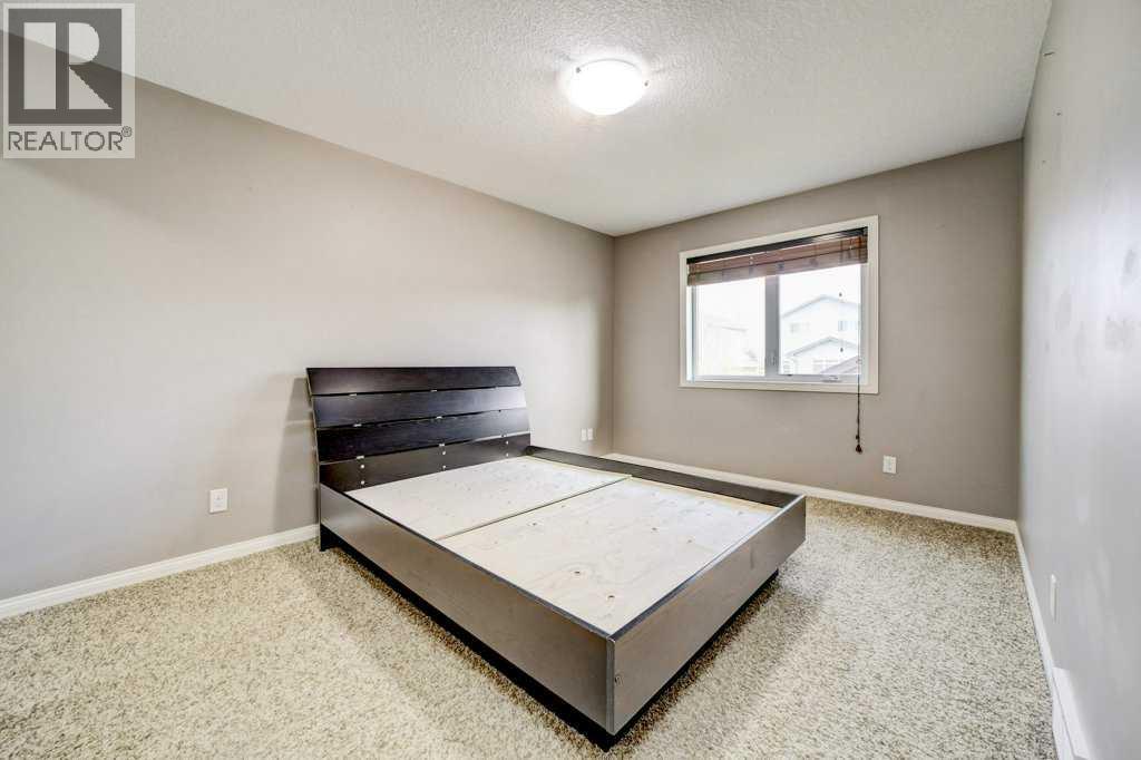 121 Mt Sundance Crescent W - 24