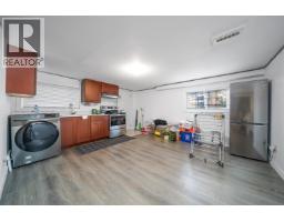 915 Walls Avenue, Coquitlam, BC V3K2T2 Photo 9
