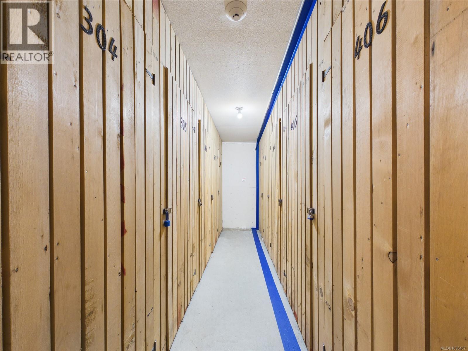 401 1665 Oak Bay Avenue, Victoria