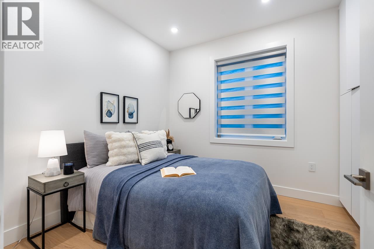 2 5355 INVERNESS STREET, Vancouver