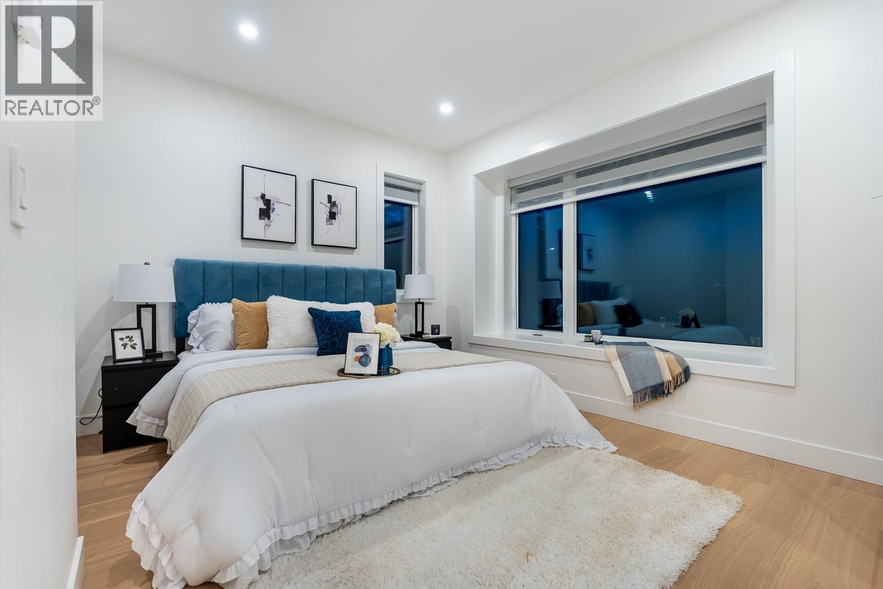 2 5355 INVERNESS STREET, Vancouver