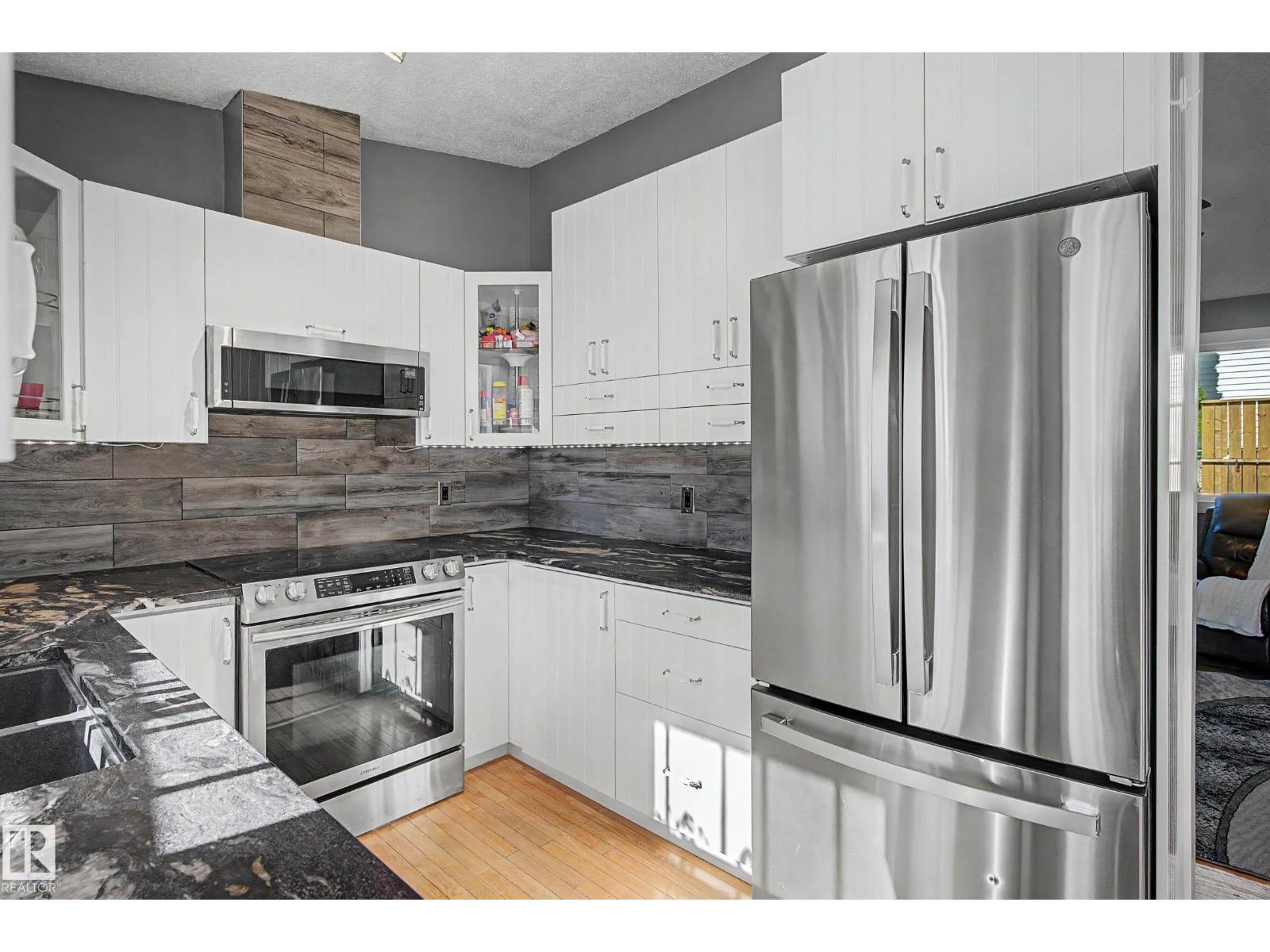 4109 44 AV, Stony Plain