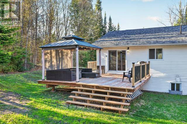 1122 EAGLE LAKE ROAD - Image 3