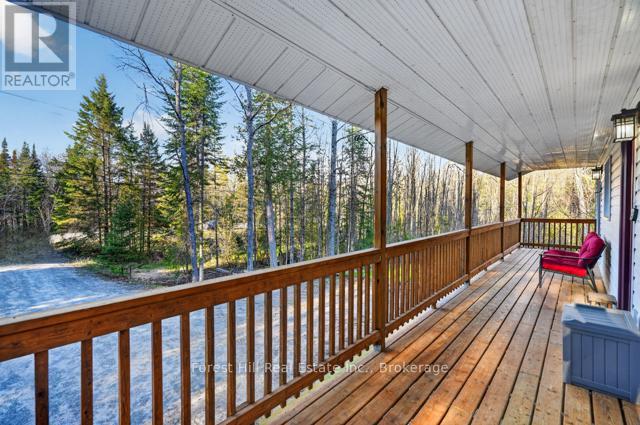 1122 EAGLE LAKE ROAD - 42