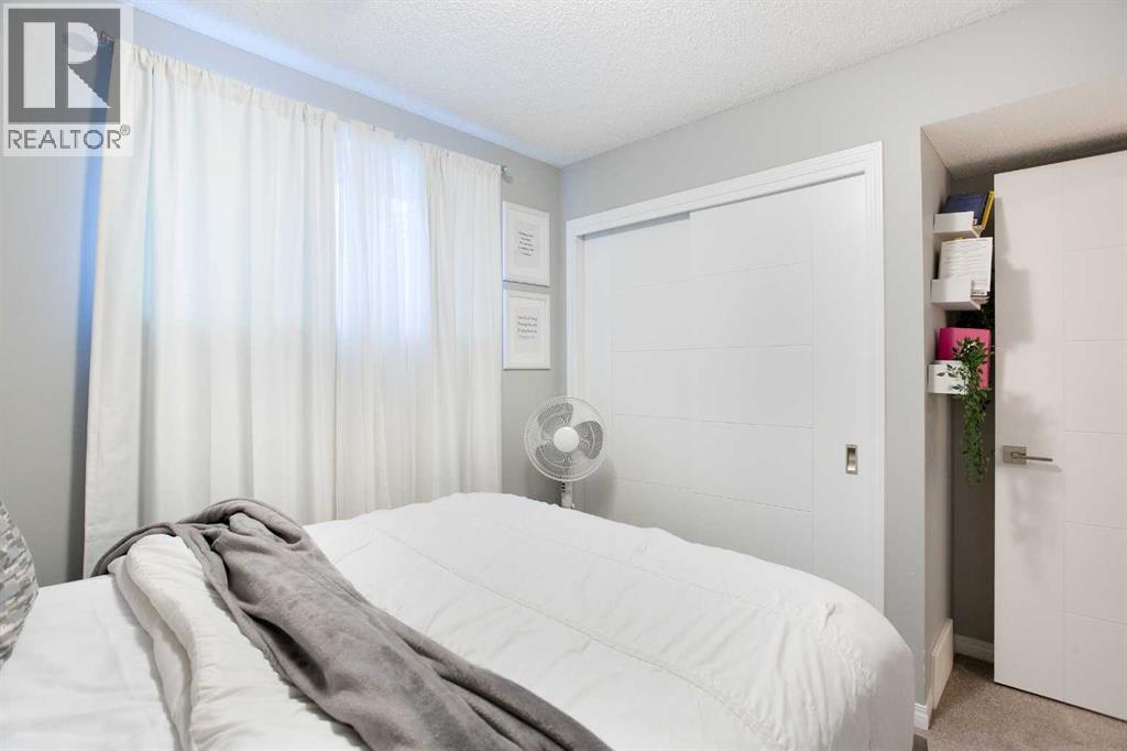 158 Osborne Common SW - 25