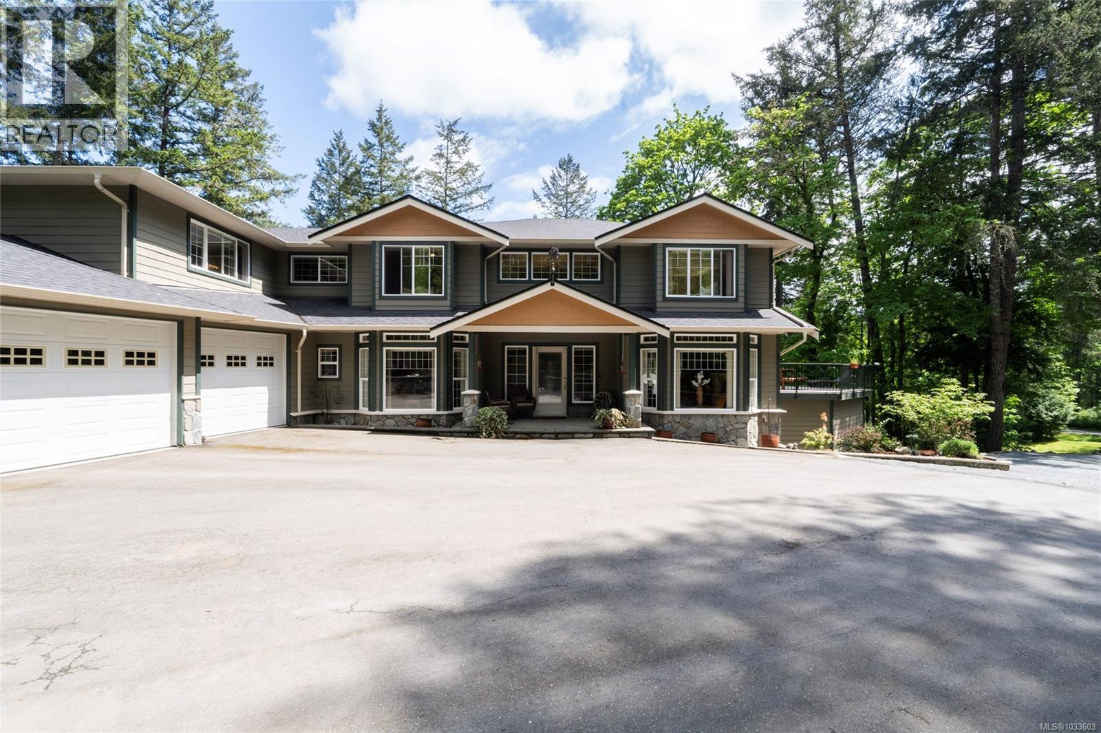 376 Viaduct Ave W - 5