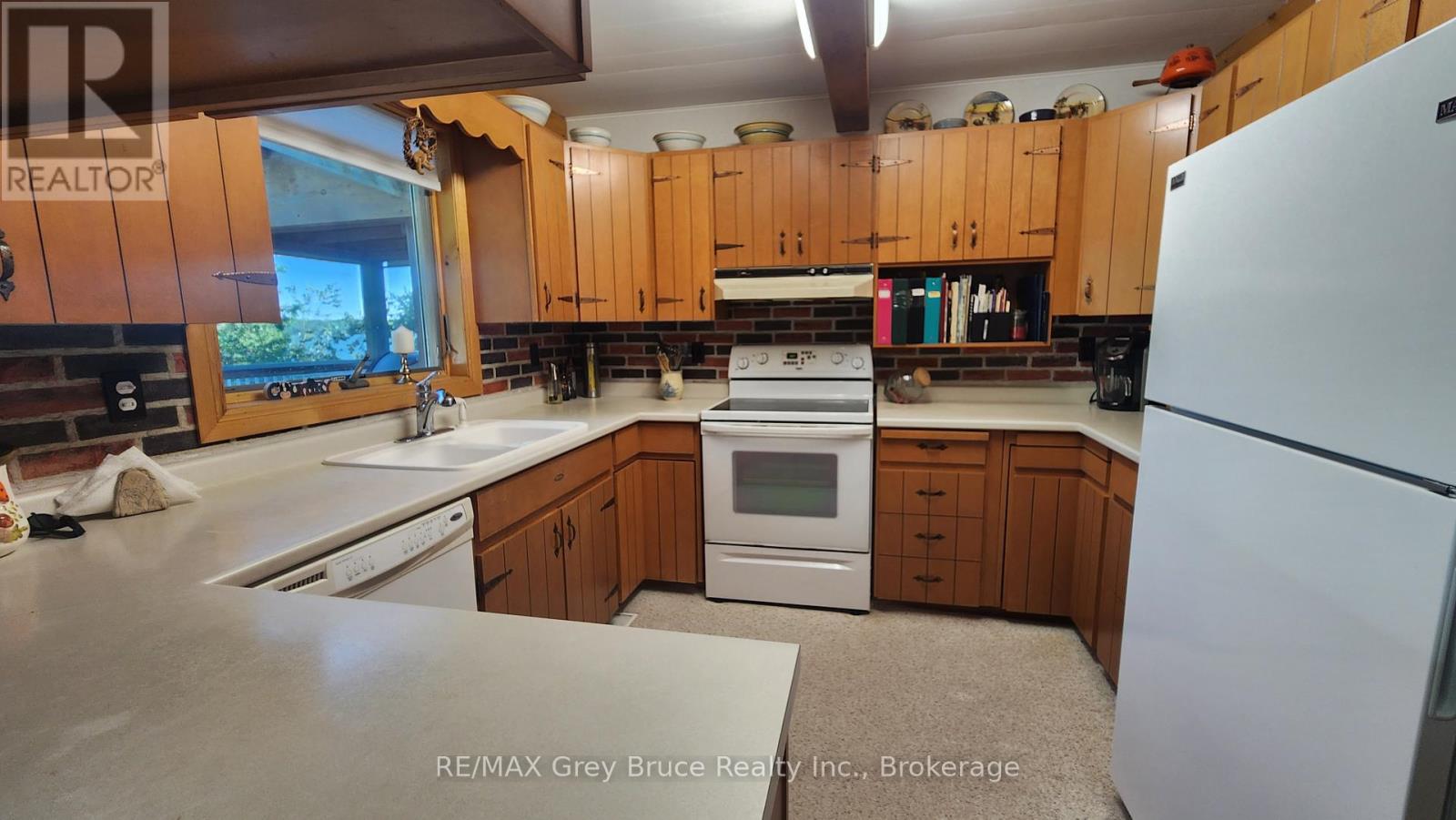 340 BARNEY'S BOULEVARD - 18