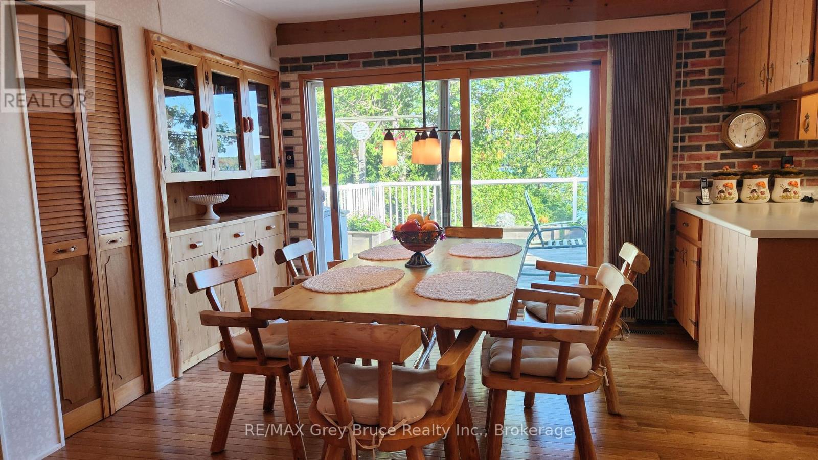 340 BARNEY'S BOULEVARD - 19