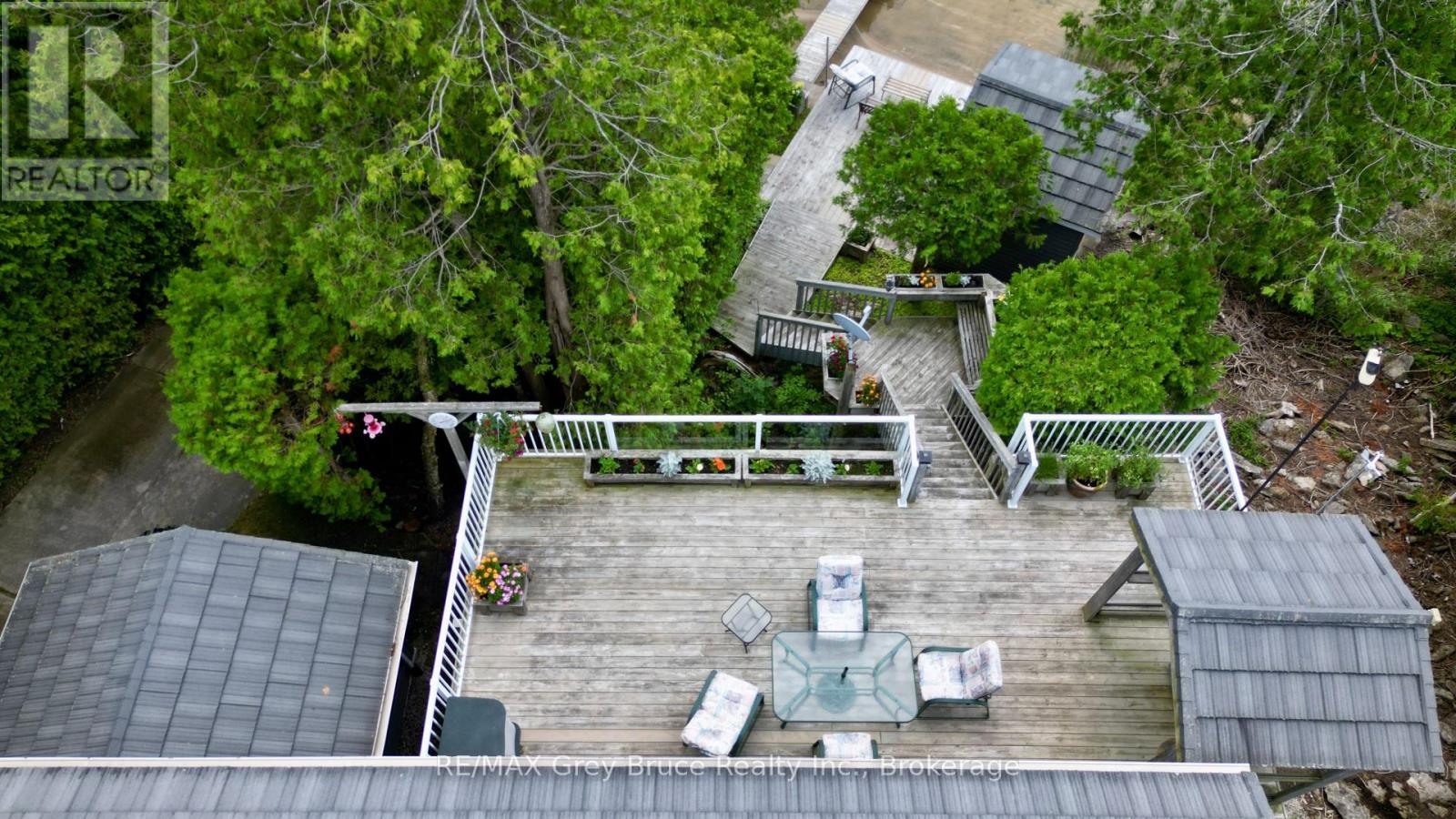 340 BARNEY'S BOULEVARD - 34
