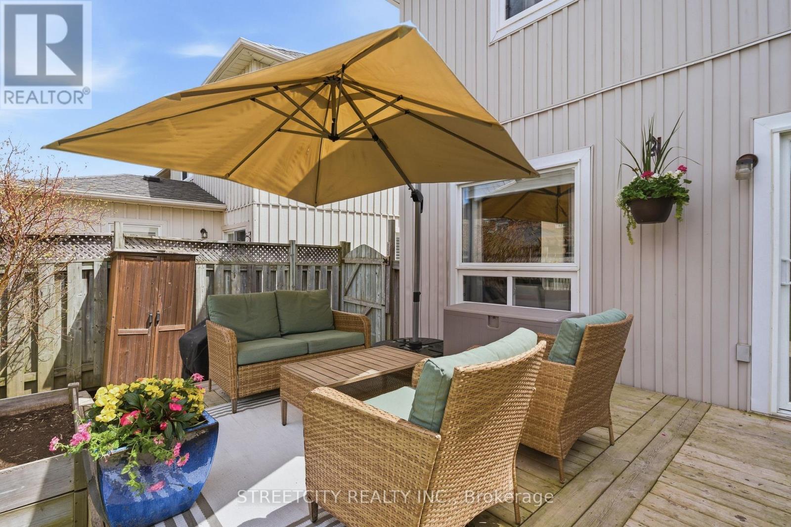 8 SHIPLEY AVENUE - 40