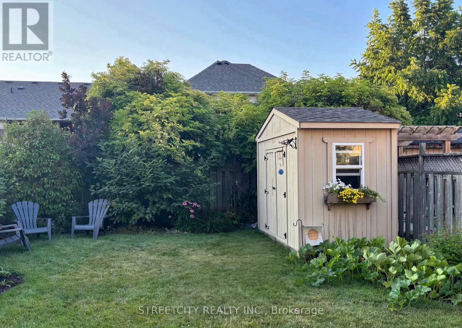 8 SHIPLEY AVENUE - 48