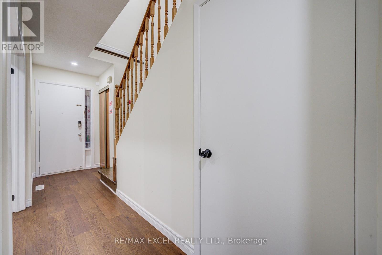 28 KAREN MILES CRESCENT - 10