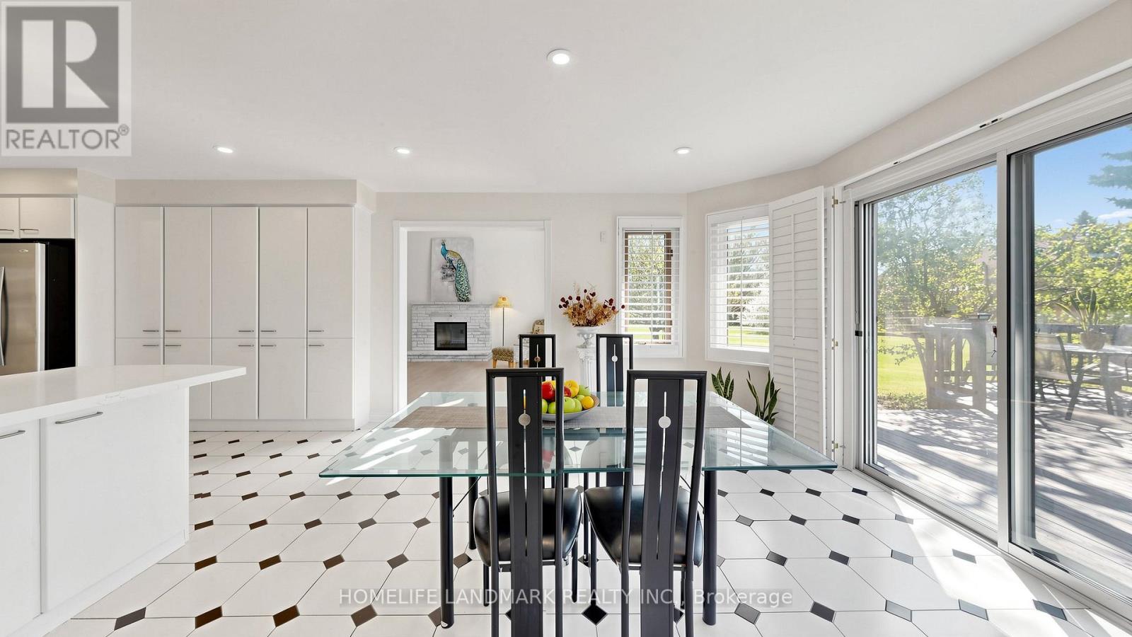 68 LYTTON BOULEVARD - 23