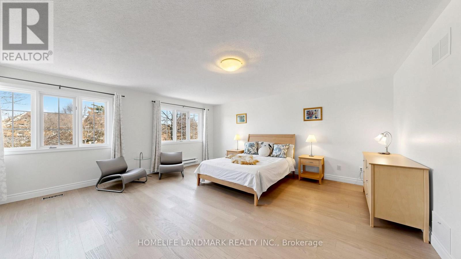 68 LYTTON BOULEVARD - 27