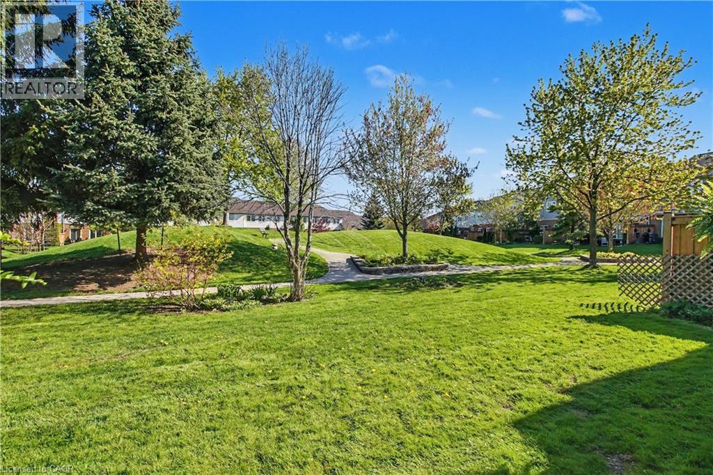 100 BEDDOE Drive Unit# 98, Hamilton, Ontario, L8P4Z2 — Photo 3