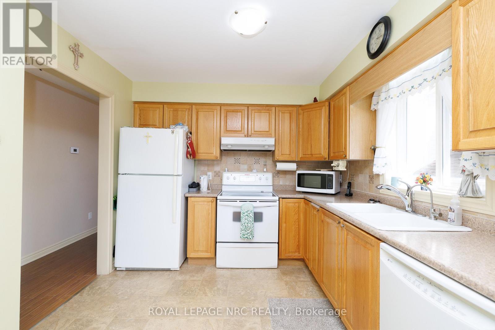 6787 AILANTHUS AVENUE - 19