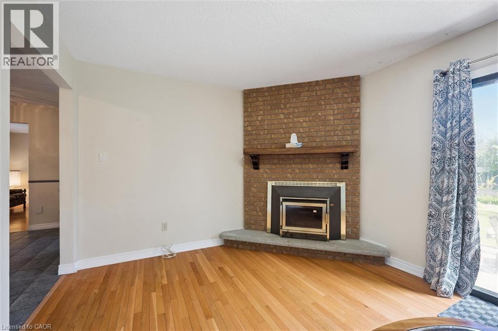 37 MOFFATT Avenue - 14